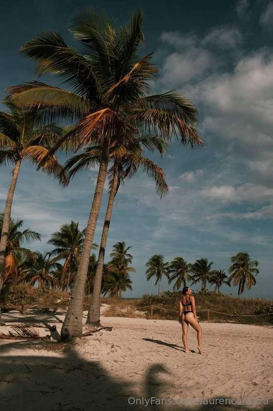 The view is always better with me in it 😏