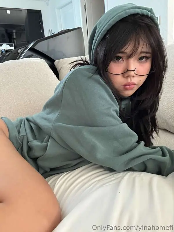do i look tiny and cute in this hoodie? 🥹