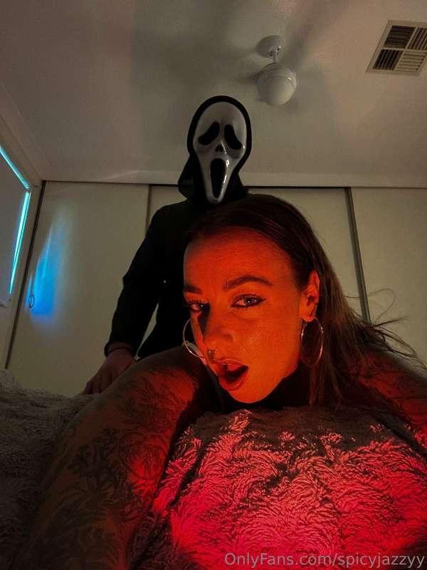 👻💀GHOST FACE FUCKS ME💀👻
I was minding my business about to g..