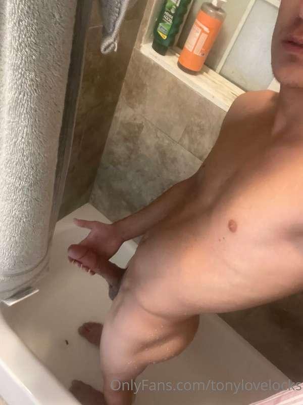 Shower time 🧼