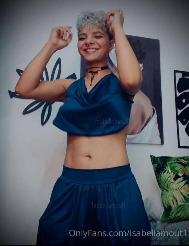 where are the fans of my best curve my smile 🧡 
Donde estan ..