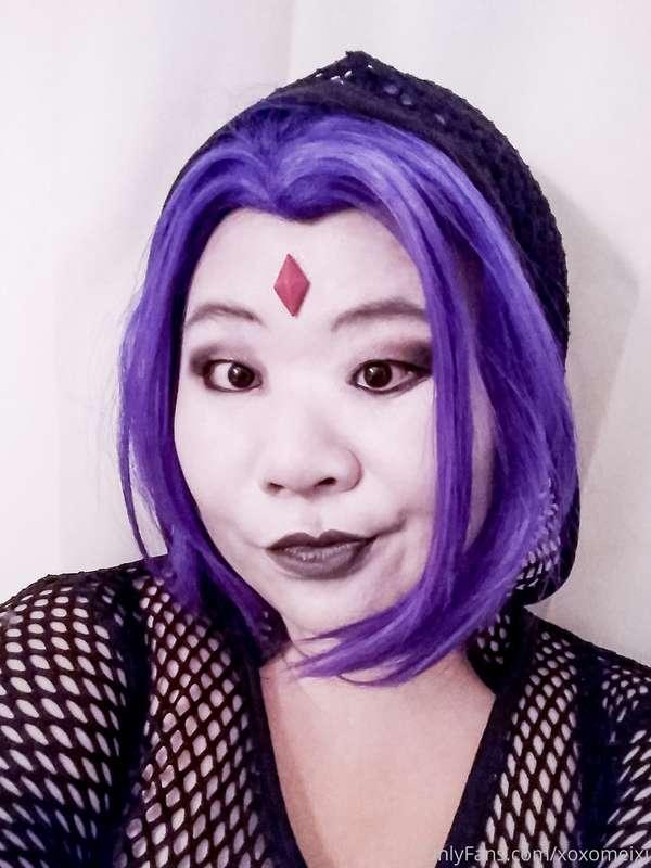Doing a makeup test for my renovated Raven Cosplay. Thoughts..