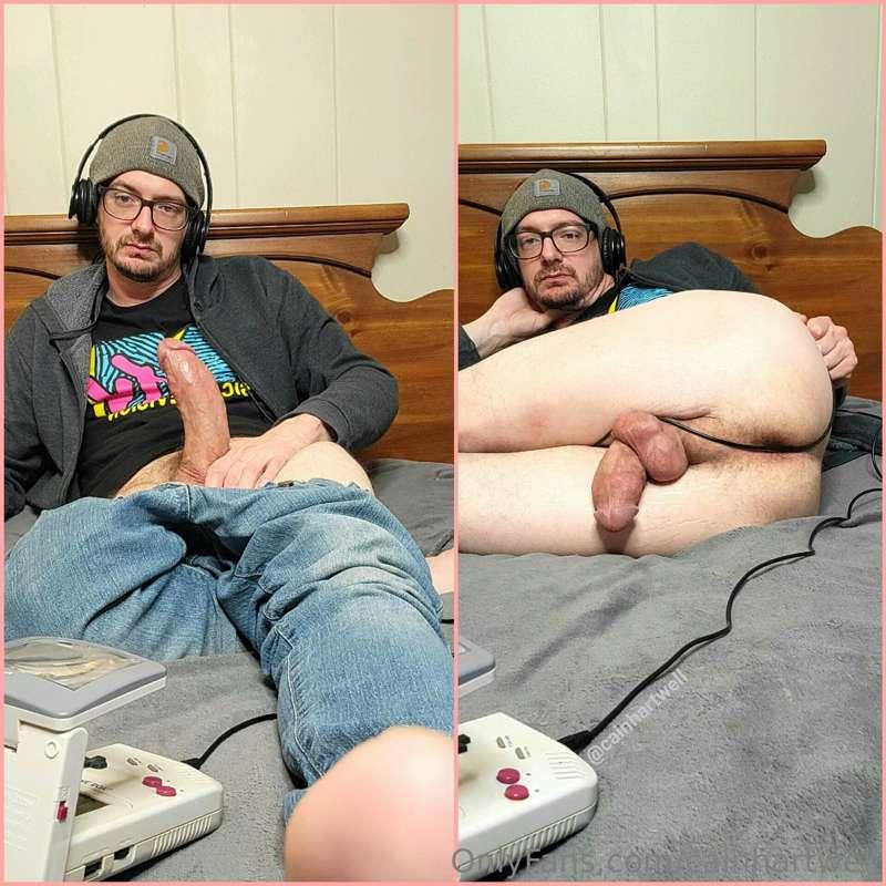 Free Twitter Post 20 : front or back? 

either way... you ar..