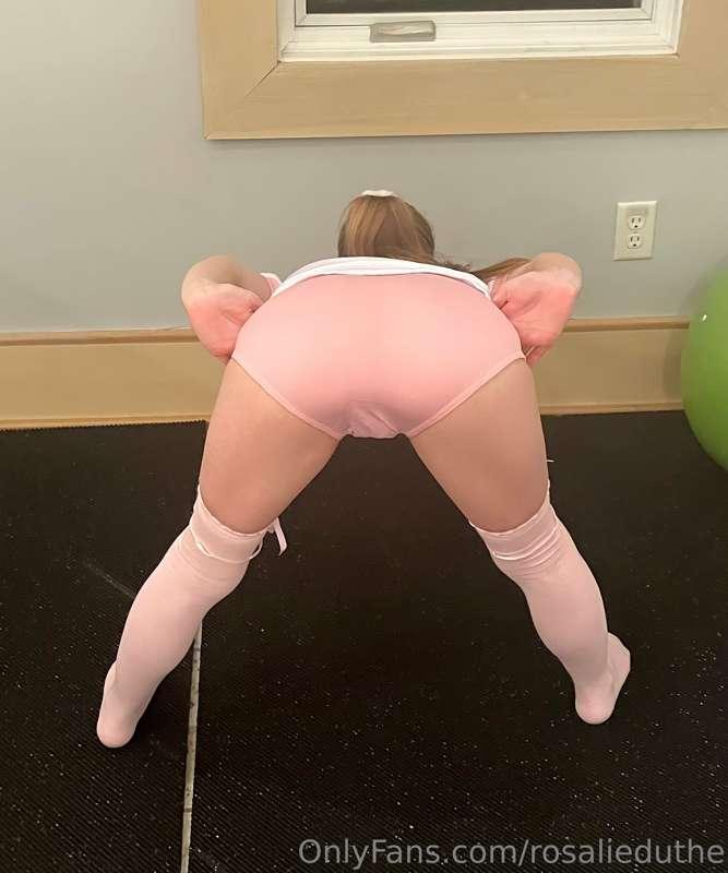 Bend me over and turn me out 💖