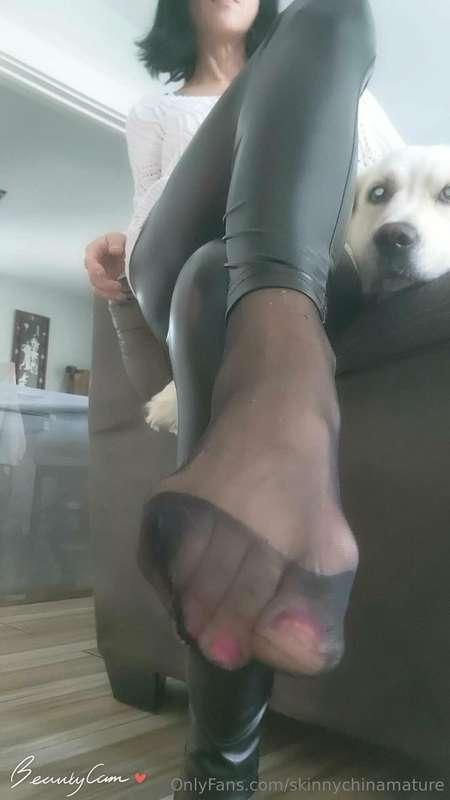 姐姐的骚足