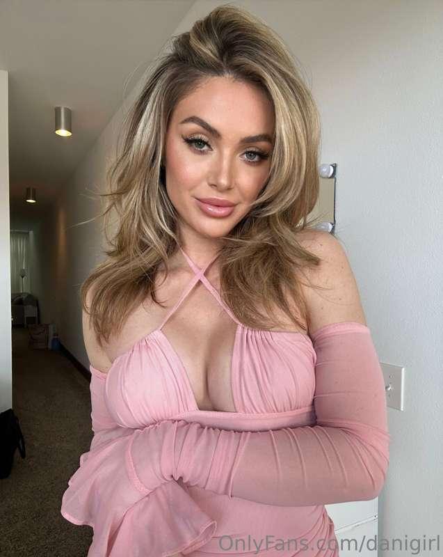 Pink is my forever color 🥰💕💖🎀