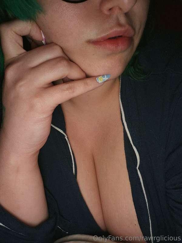 New house, same titties lol