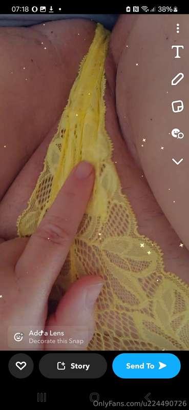 Wanna see me finger my wet pussy. Hear the juicyness baby, t..