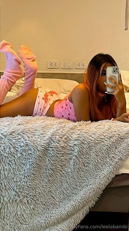 relax babe, and tell me how your day is