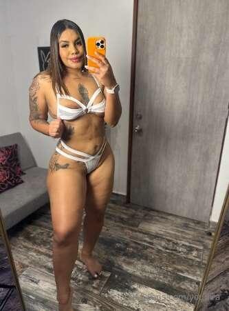 Life is short. Talk dirty to me😜
