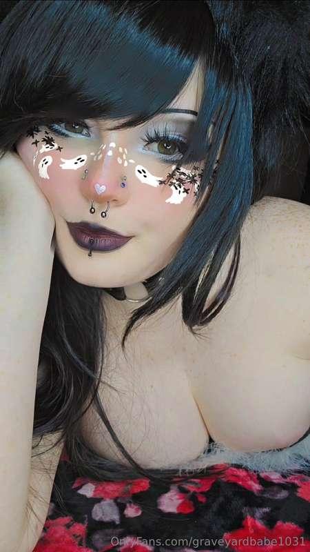 graveyardbabe1031 image #2