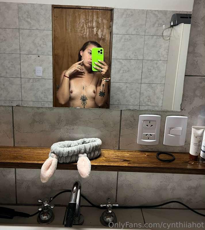 I want my Valentine's Day 💝