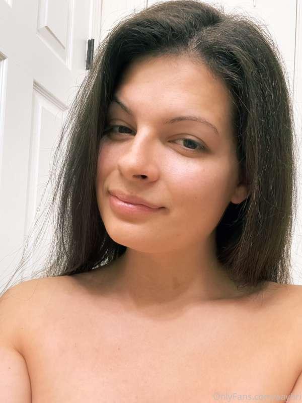 Send a tip if you like what you see, and I’ll get some new c..