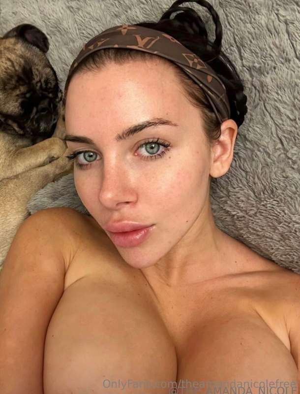 Look who slept with me! 😍 ❤️