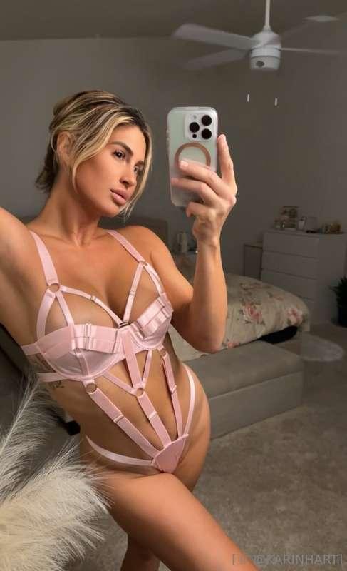 Up early, thoughts filthy. 😈