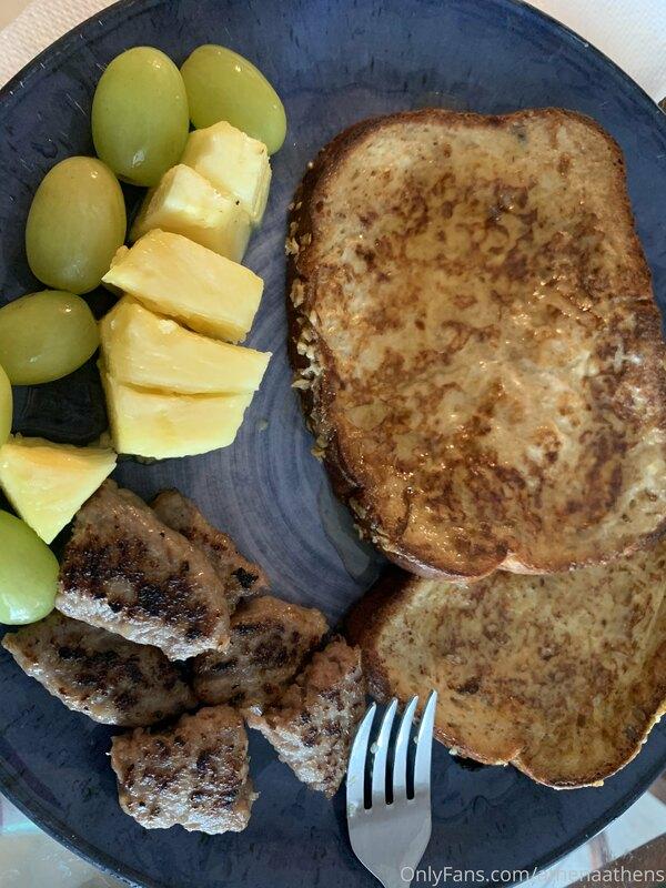 Made my absolute favorite breakfast this morning! French toa..