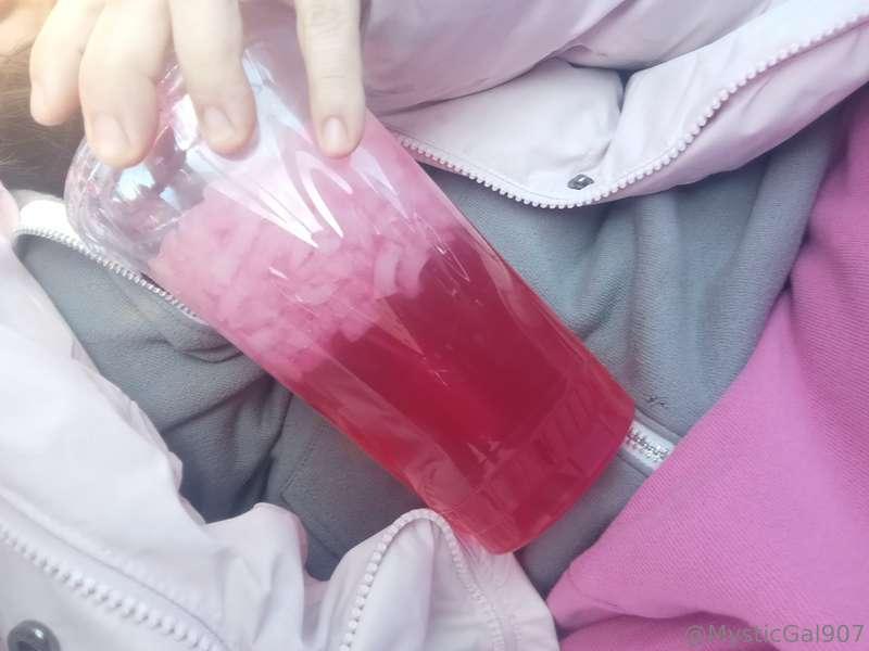 I just love pink 🩷 👯‍♀️ makes me happy 🙃 don't you wanna mak..