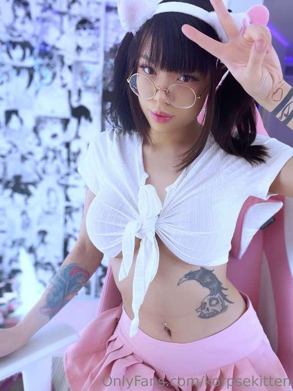 korpsekitten image #1