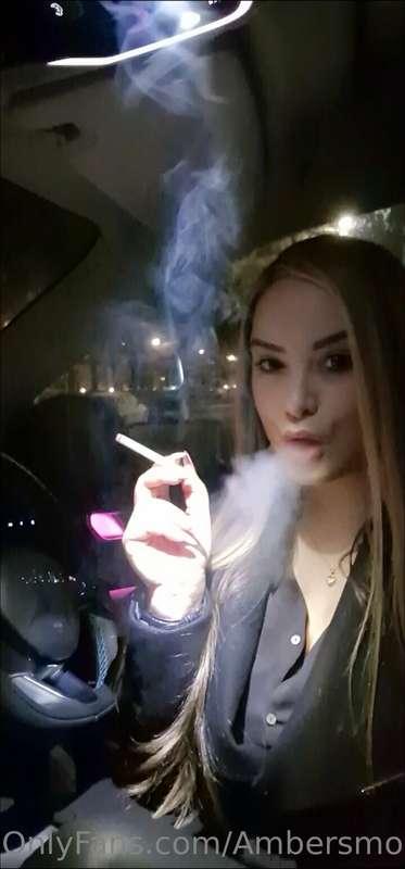 ambersmokes image #1
