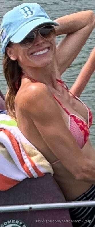 In action👙🚲