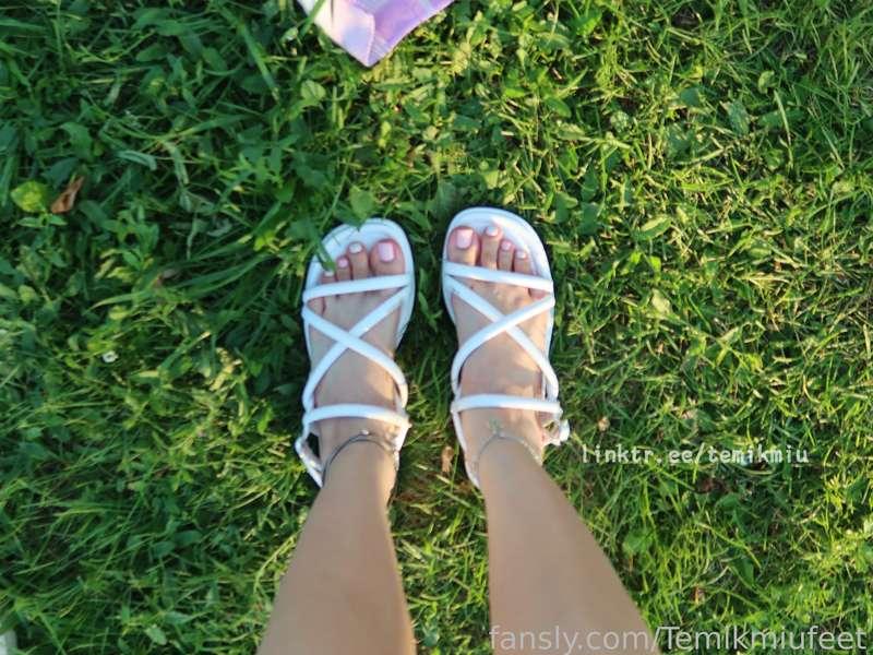 temikmiufeet image #3