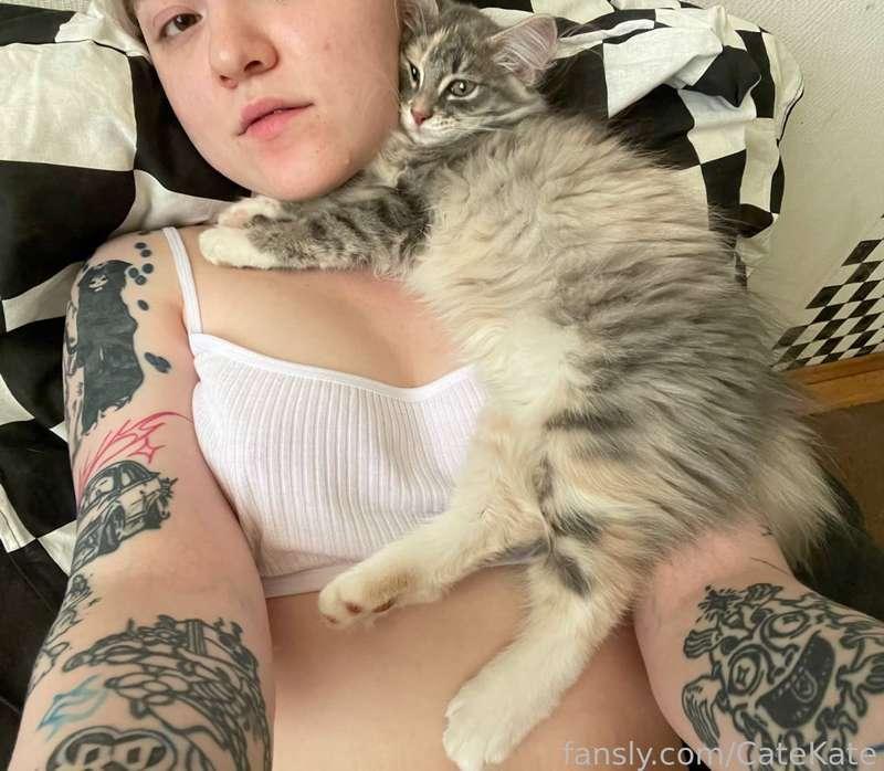 catekate image #0