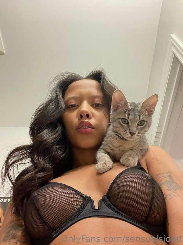 Good pussy.