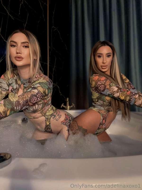 Vanilie si ciocolată 😏💦 @okamibabe Mai multe cu noi pe pagin..