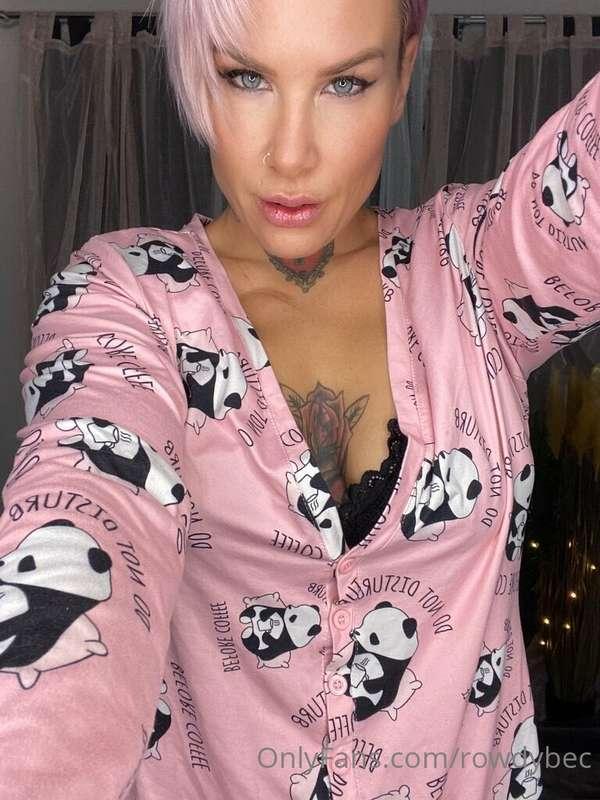 i wanna be a part of your weekend plans 🩷