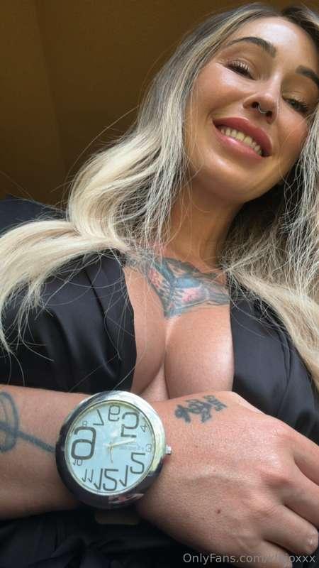 Are you looking for a tittiejob?