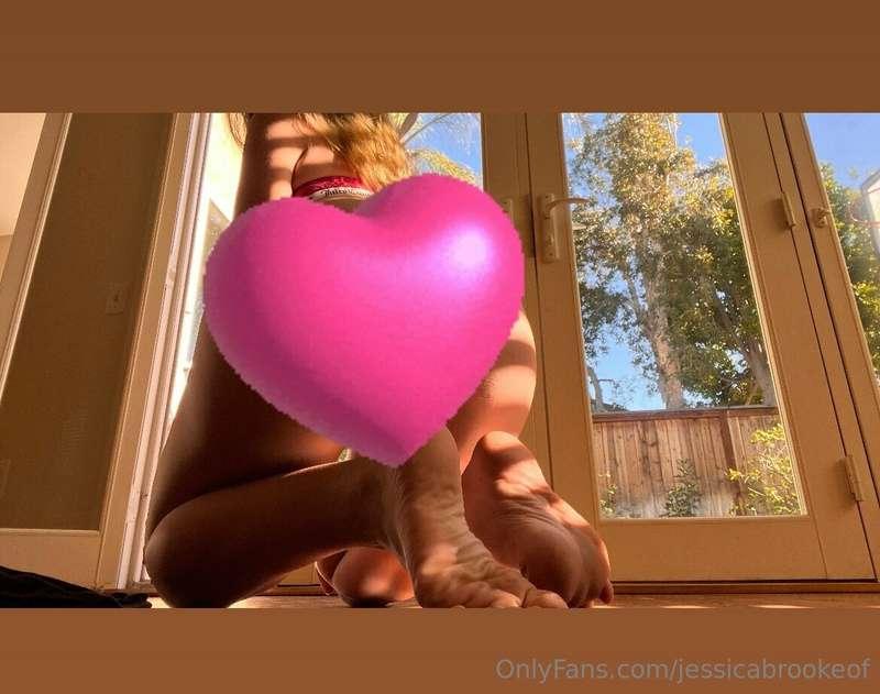 What are you up to today? 💕