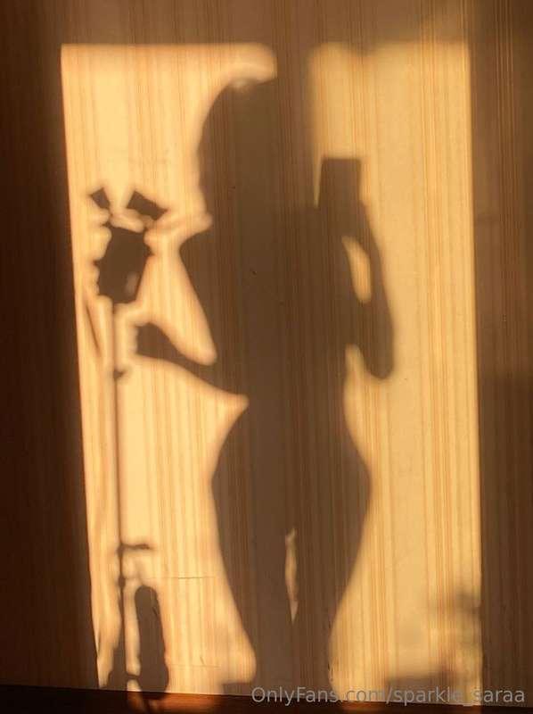 My body and the setting sun, the perfect combination❤