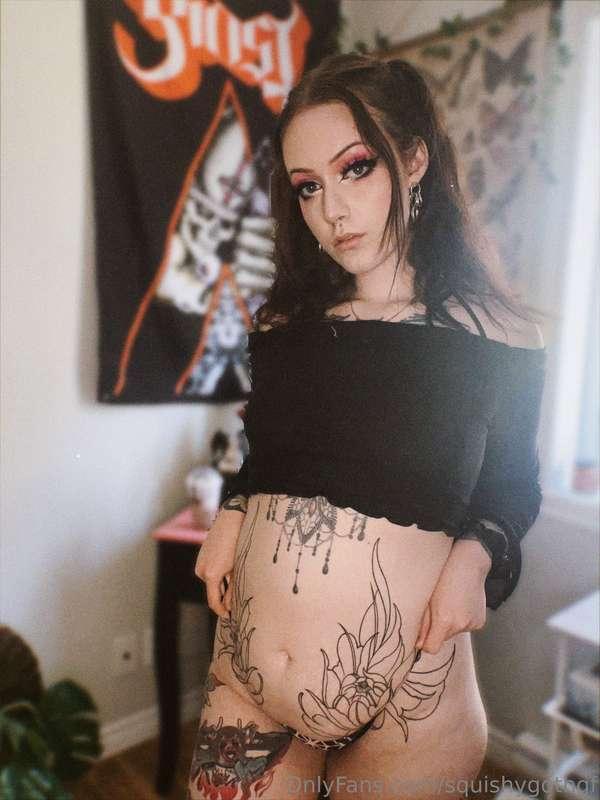 I looove starting my day stuffed af with a big breakfast 🥵🍳🥓