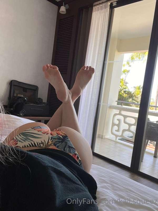 Heading to the pool!