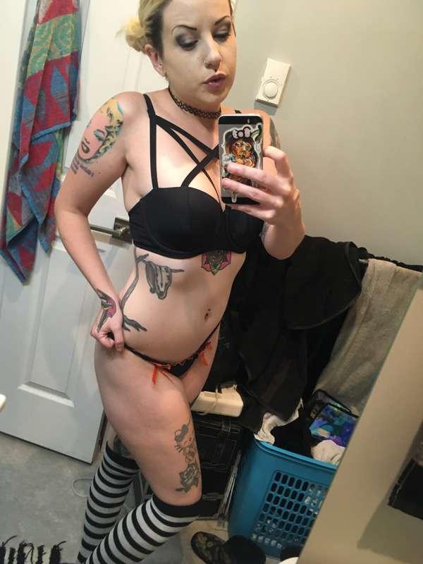 ladylazarusfree image #5