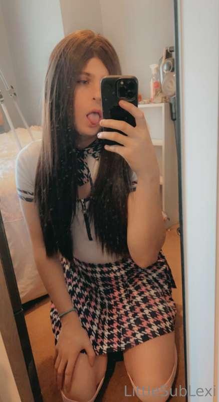 👀 omg I need to clean my mirror lol 👀

Excuse the mirror but..