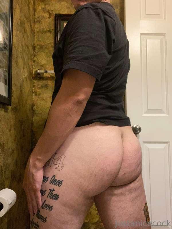 *Eat my Ass!* 😋