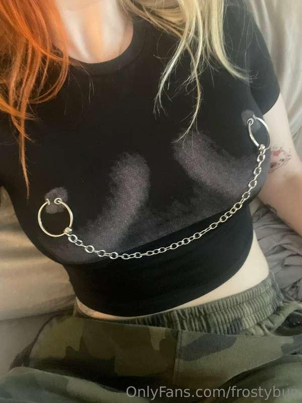I love my new top. Do you like it?