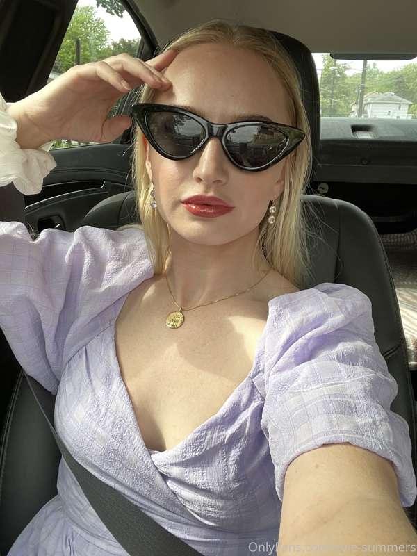 Feeling SAUCY today! UNLOCK to see the cheap Thursday titty ..