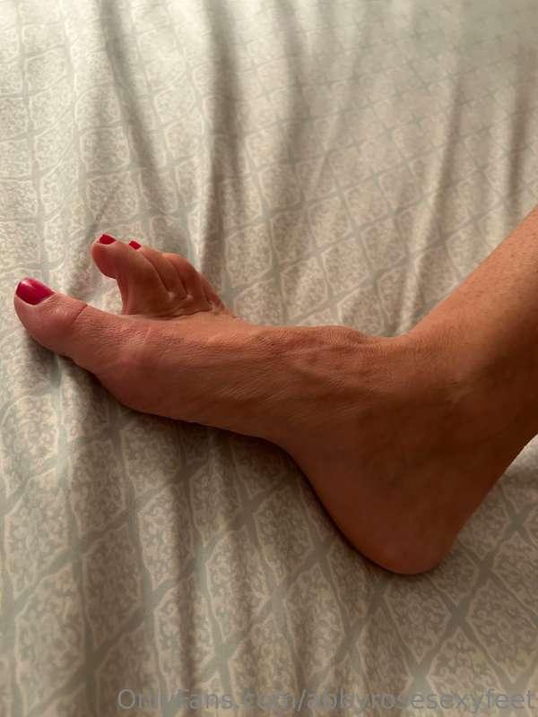 Guess what’s happening here that’s causing my toes to clinch..