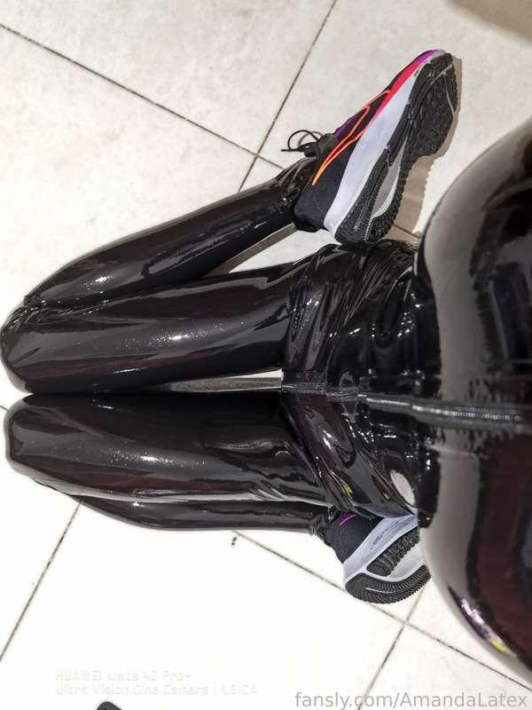 amandalatex image #3