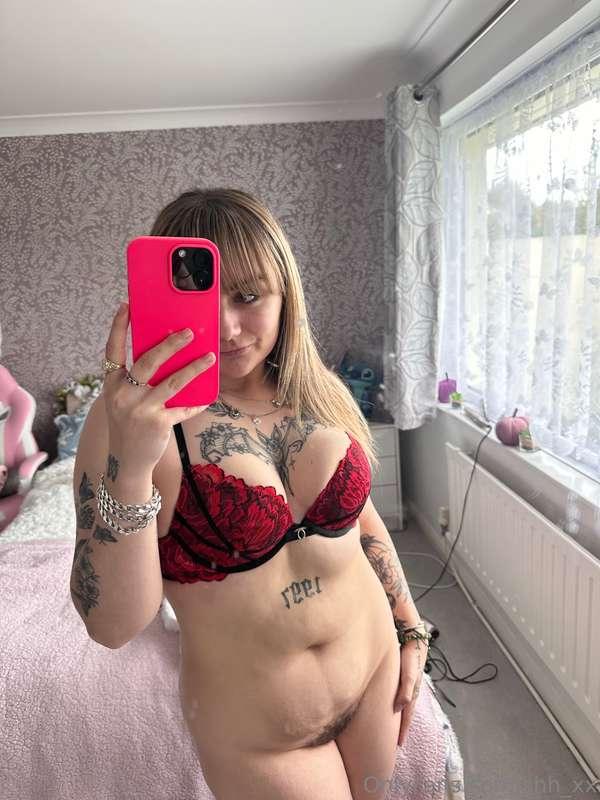 Who needs panties anyway 🤷‍♀️ 