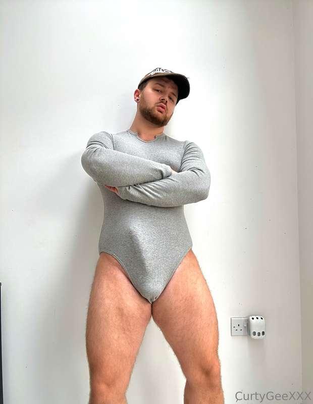 Daddy’s cock or daddy’s ass -Which do you prefer? 😈