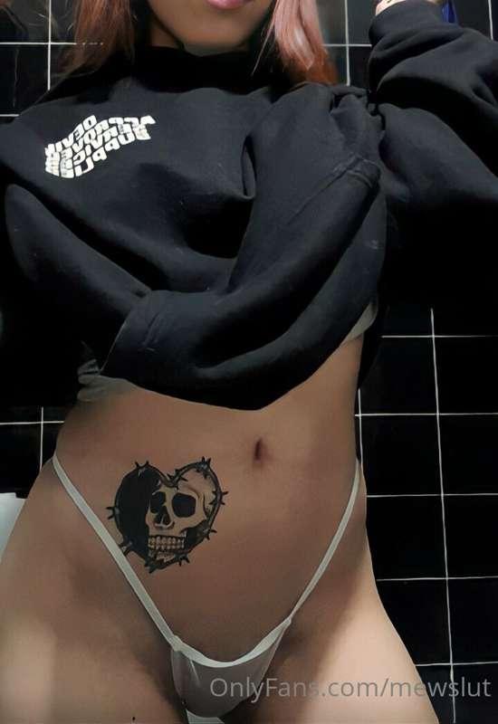 mewslut image #0