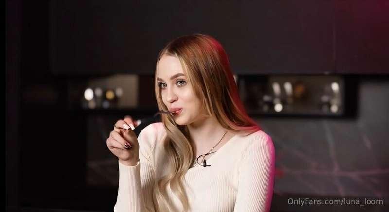 Guess what I’m licking off this spoon😋?Could be something to..