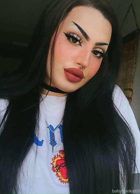 miss me? sorry for being inactive ♥️ the worlds on fire, got..