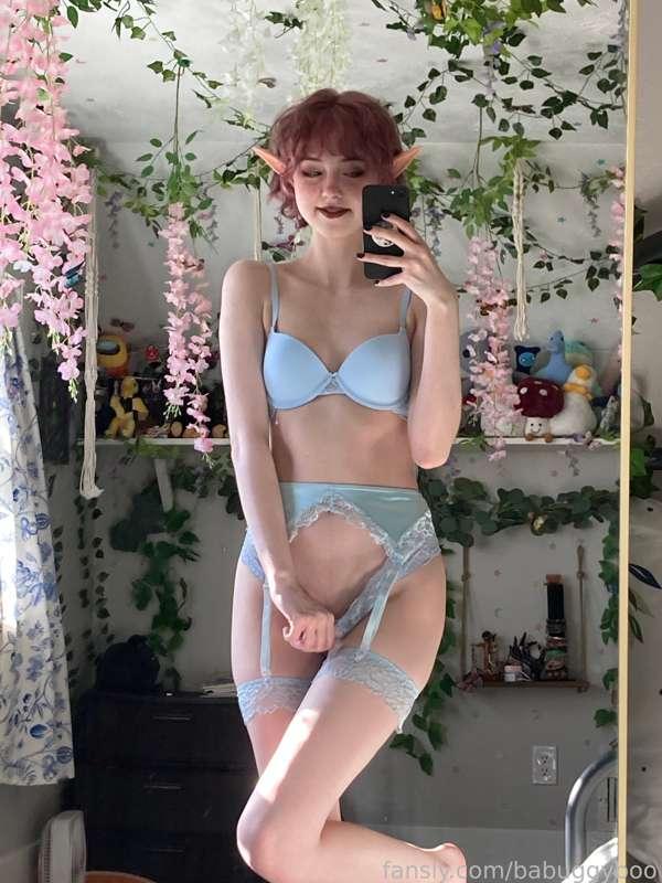 💙✨💙

tags
#fyp #elfgirl #fantasygirl #elfears #fairygirl #elfcosplay #egirl #lingerie 