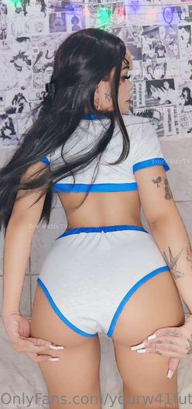 I know I'm hottie, do you like baddie girls? 🍑
In @luluquerp..
