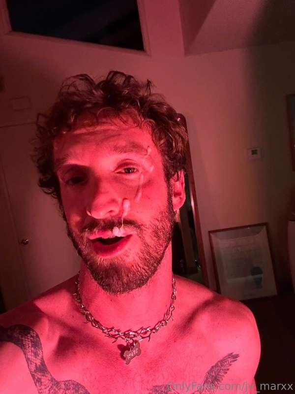 Stranger just jizzed on my face