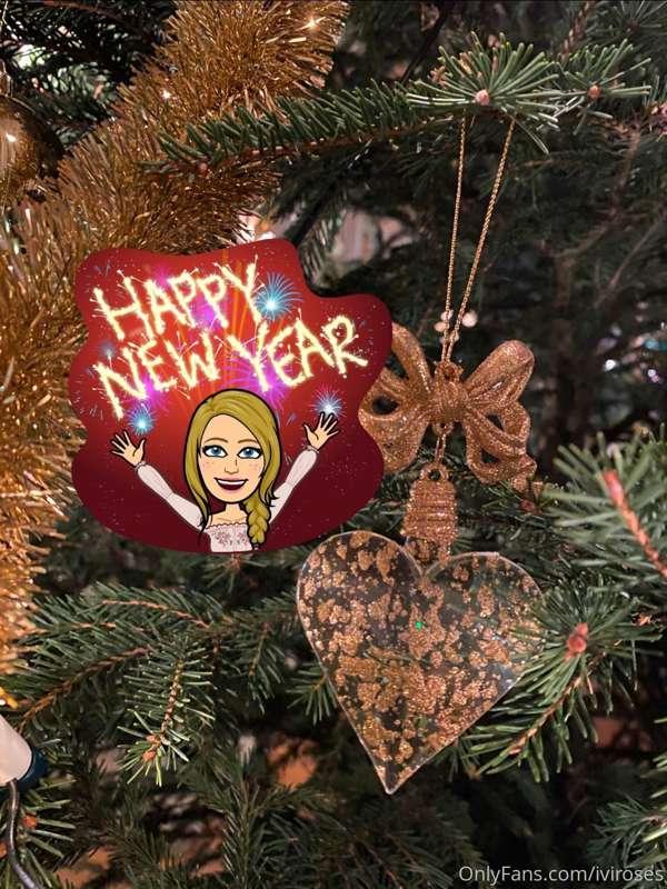‪Happy New Year 2020 let it be the best year ever!! 💥😘💥😘‬